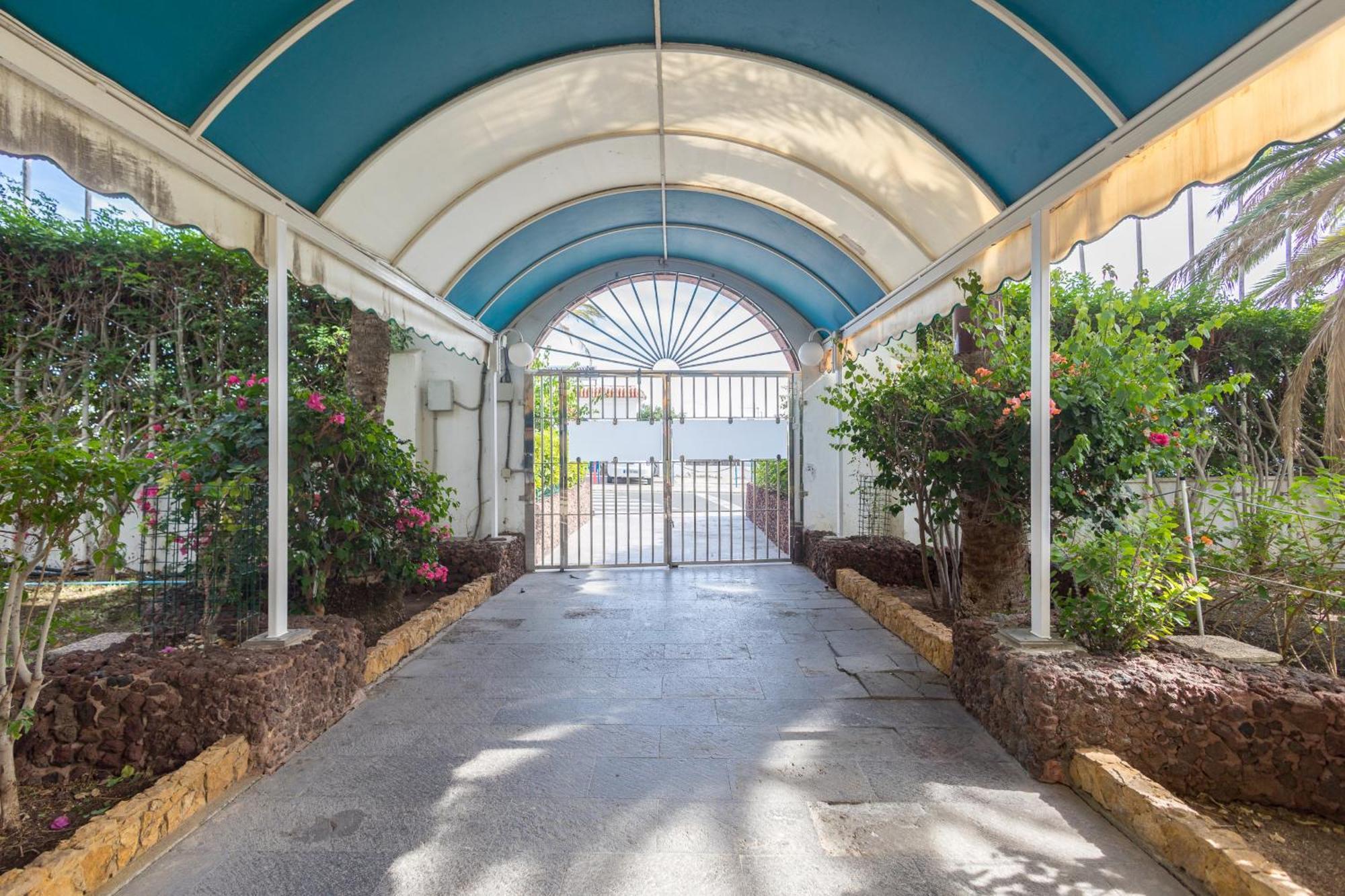 Floral Home - Large Private Terrace With Pool San Bartolomé Exterior photo
